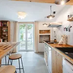 Gabae Les Volets Verts Holiday home Puyravault (Charente-Maritime)