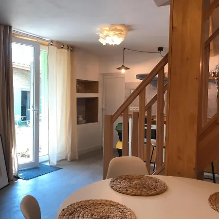 Holiday home Gabae Les Volets Verts *